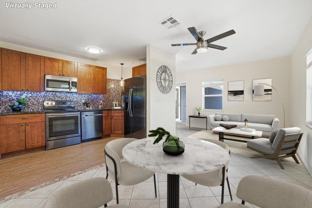 2000 Ne 18th St - Photo 1 of 1