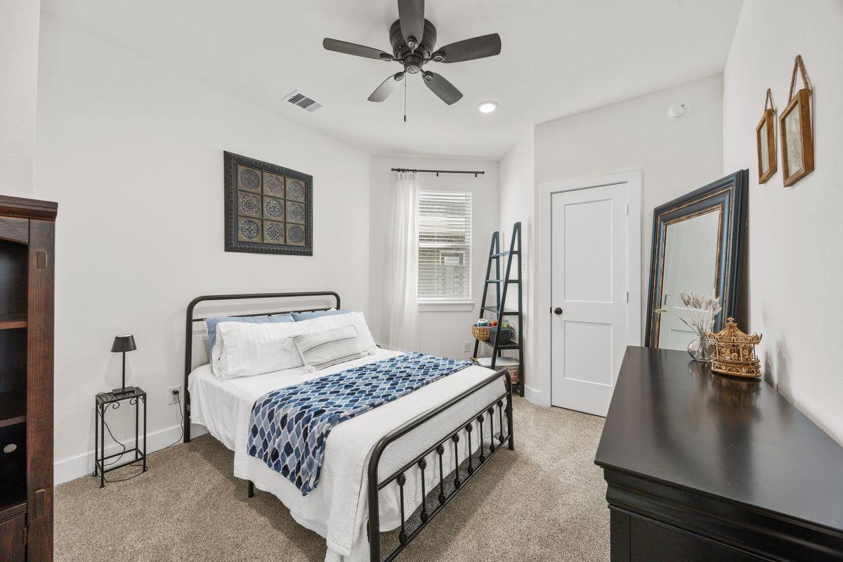 15126 Post Oak Falls Dr - Photo 4 of 16