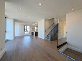 2707 23rd St #3 - Photo 1 of 1