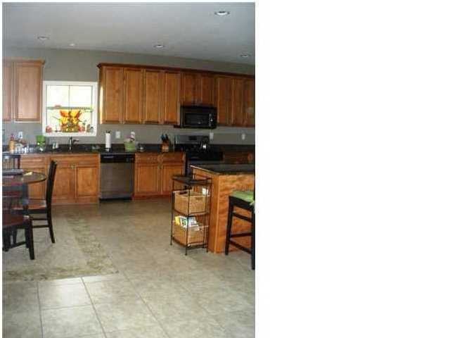 5255 Fletching Ct - Photo 3 of 18