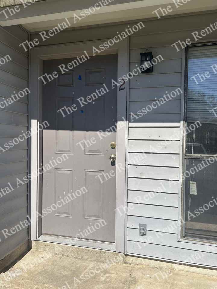 133 Jennifer Ln #2