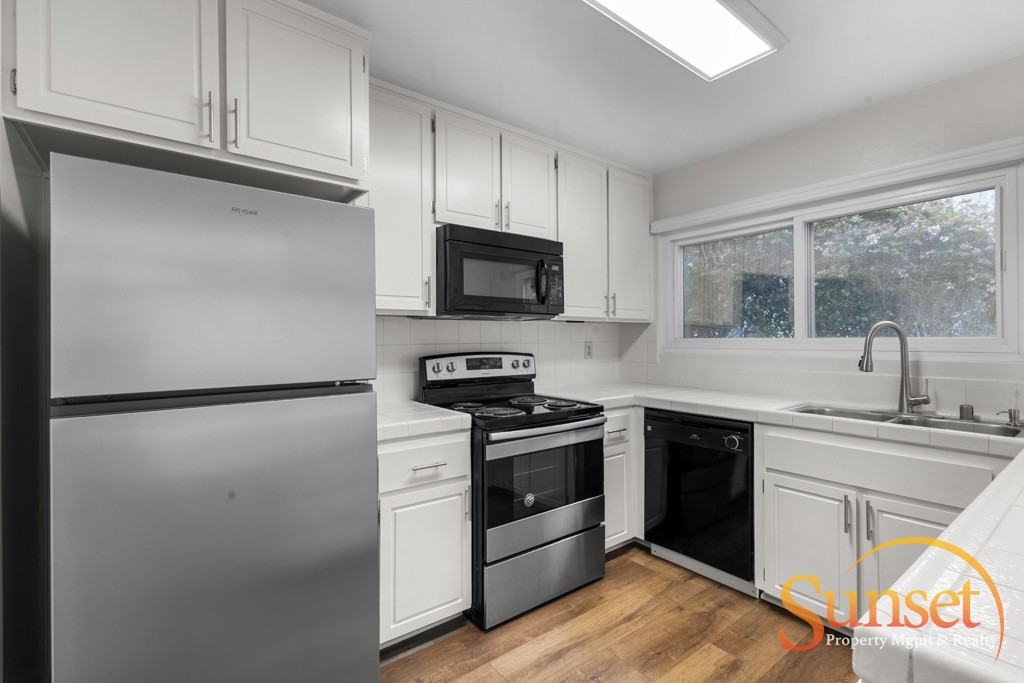 2362 Caminito Agrado - Photo 2 of 24