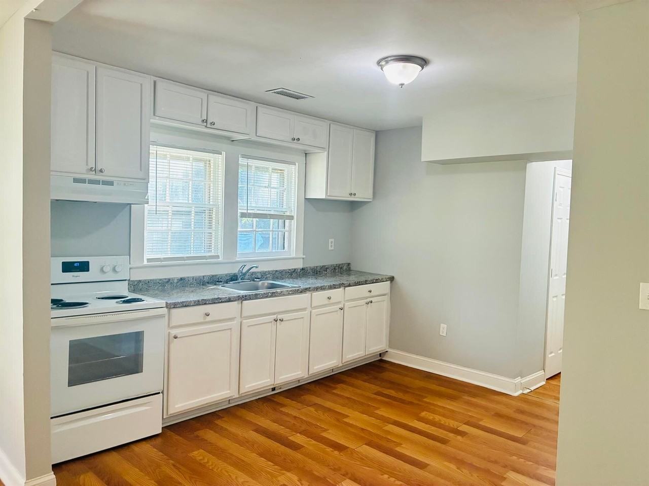 609 North Dr - Photo 4 of 22