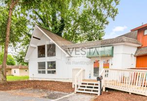 178 Waynesville Plz - Photo 1 of 1