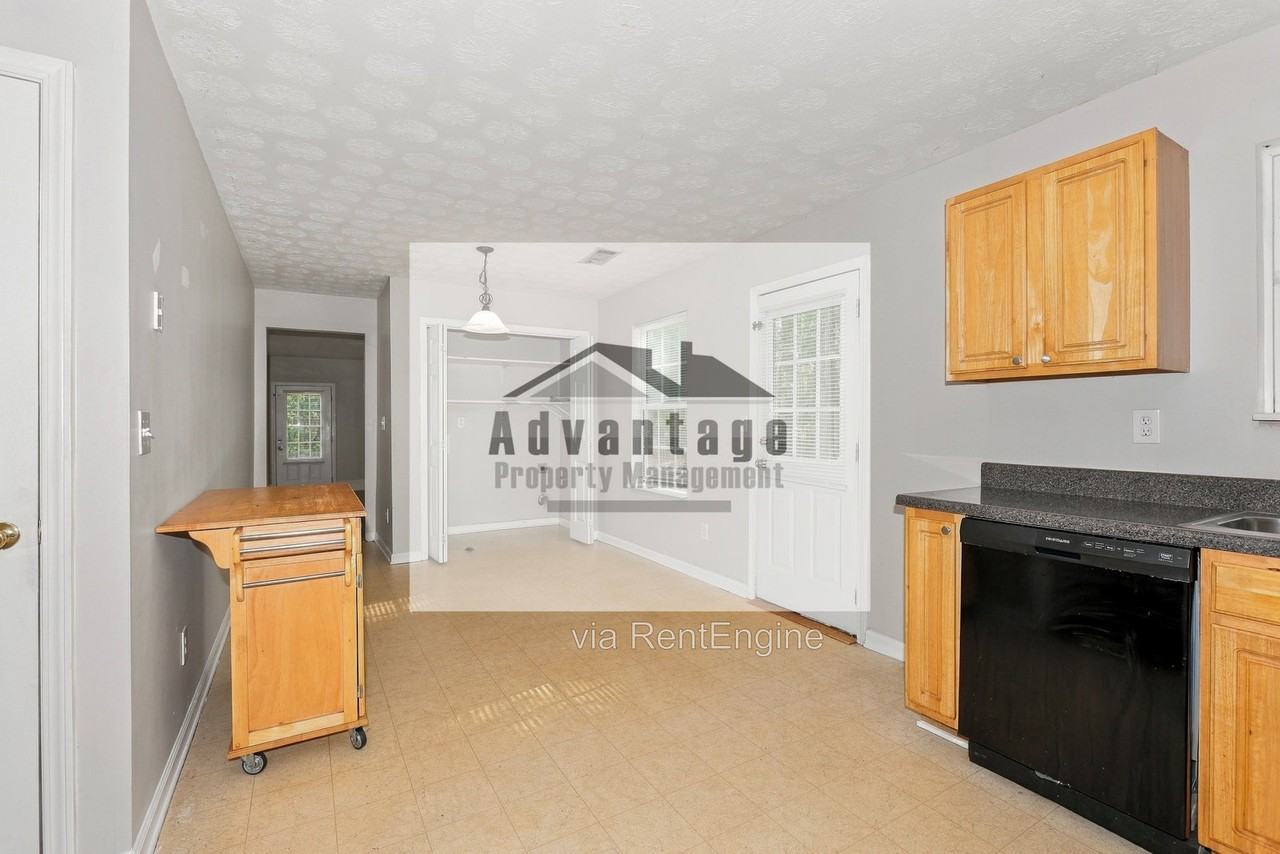 95 Senoia Springs Ct - Photo 7 of 20