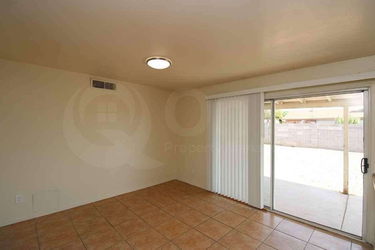 4215 E Alta Vista Rd - Photo 5 of 17