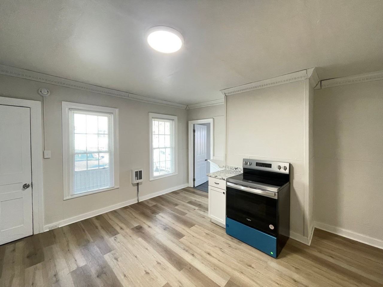 13 Spring St #1 - Photo 4 of 18