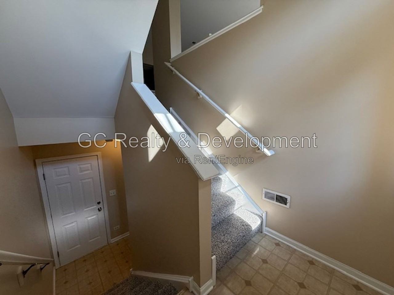 2105 W Concord Ln - Photo 5 of 27