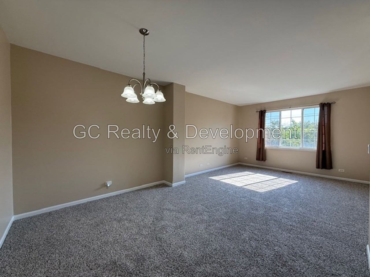 2105 W Concord Ln - Photo 6 of 27
