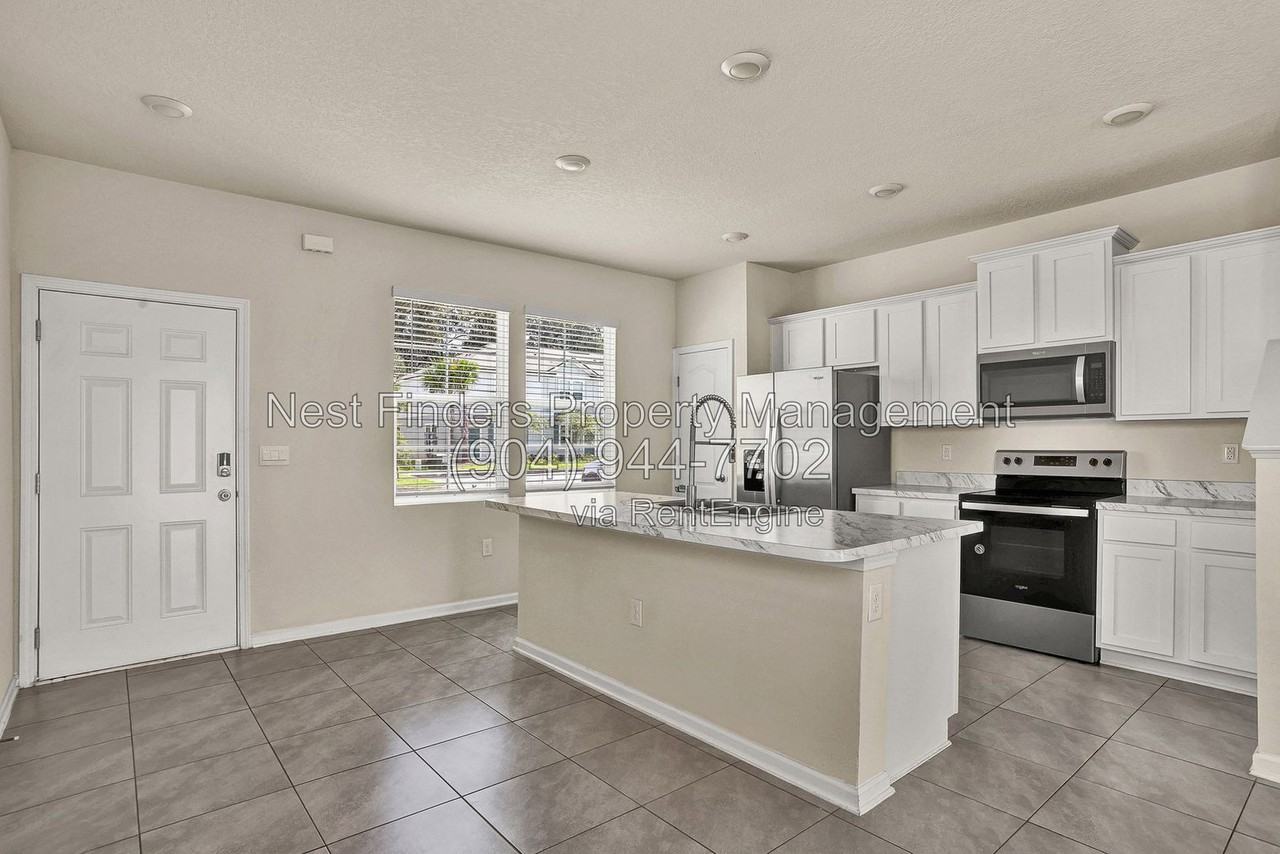 864 Gate Run Rd - Photo 2 of 26