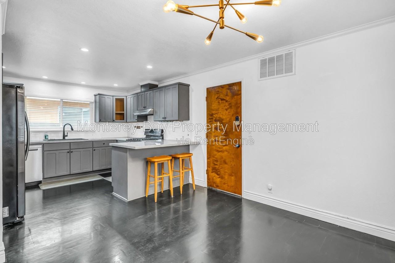 20 Del Robles Ave - Photo 7 of 26