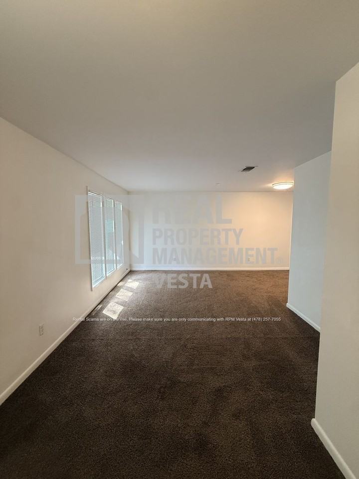 511 Marshallville Rd - Photo 3 of 13