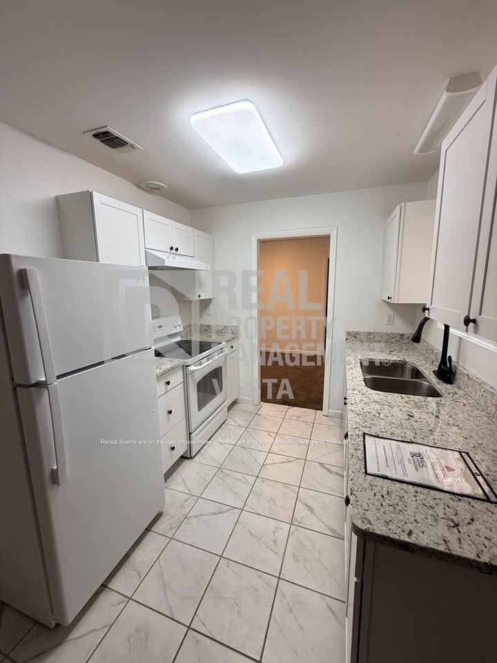 511 Marshallville Rd - Photo 4 of 13
