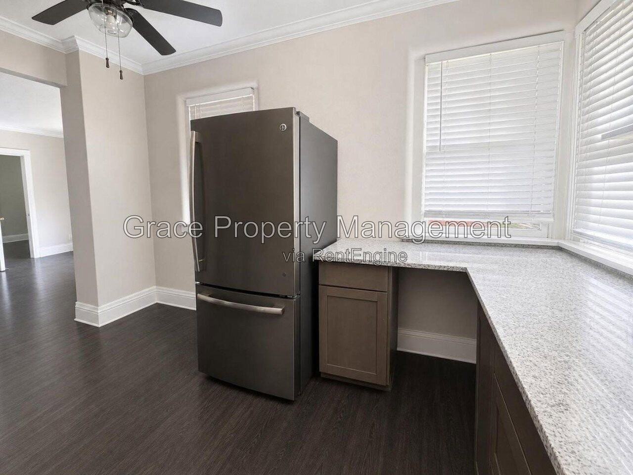 1425 E 8th Ave #4 - Photo 5 of 16