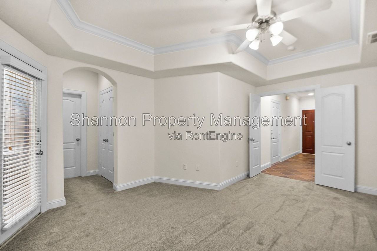 5006 Gibson St - Photo 6 of 27