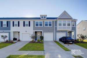 featured image of 432 Trotters Ln