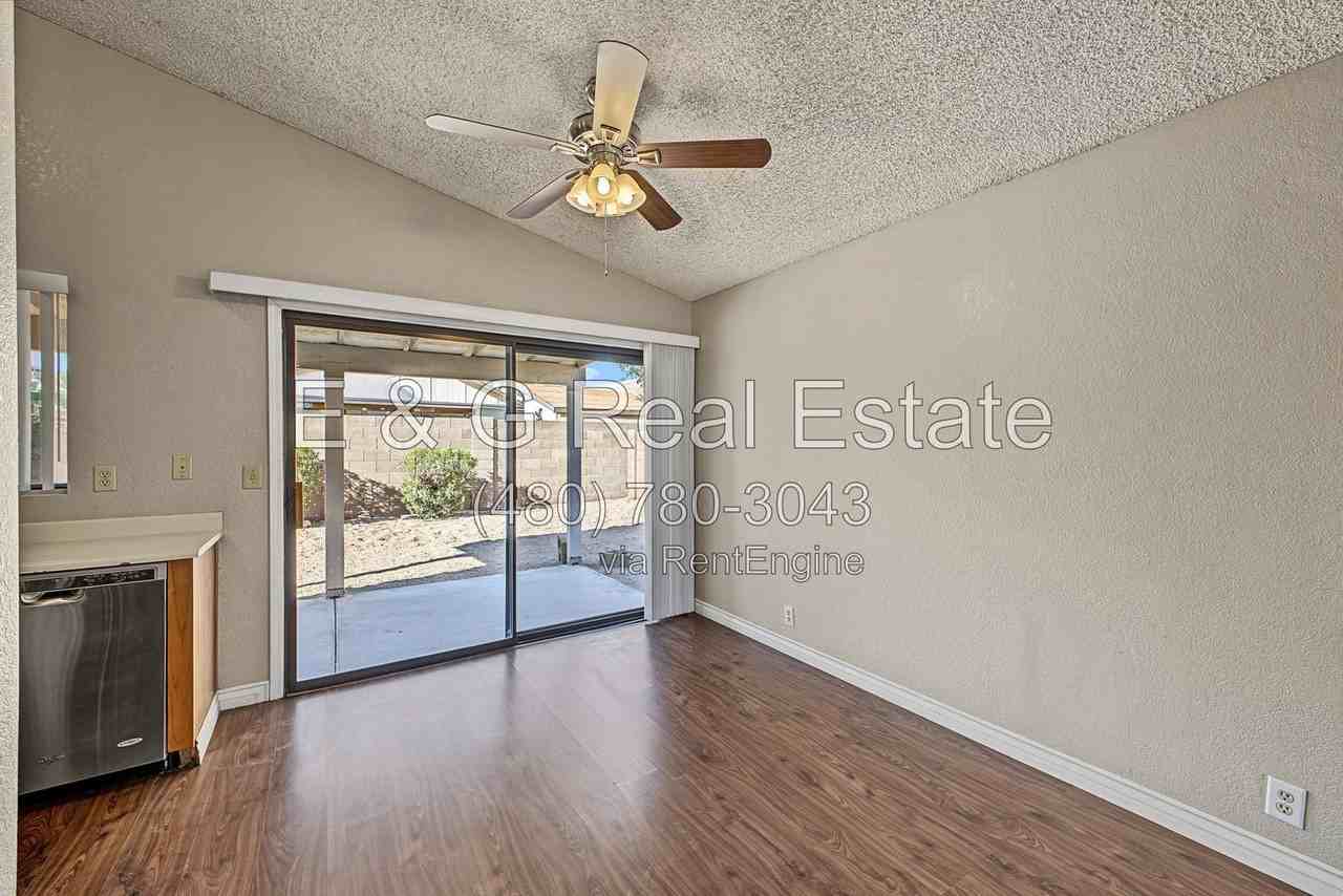 5774 W Commonwealth Pl - Photo 7 of 24
