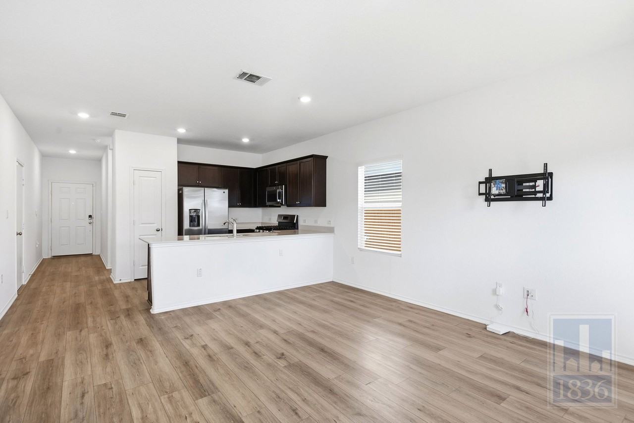 13705 Menard Way - Photo 2 of 50
