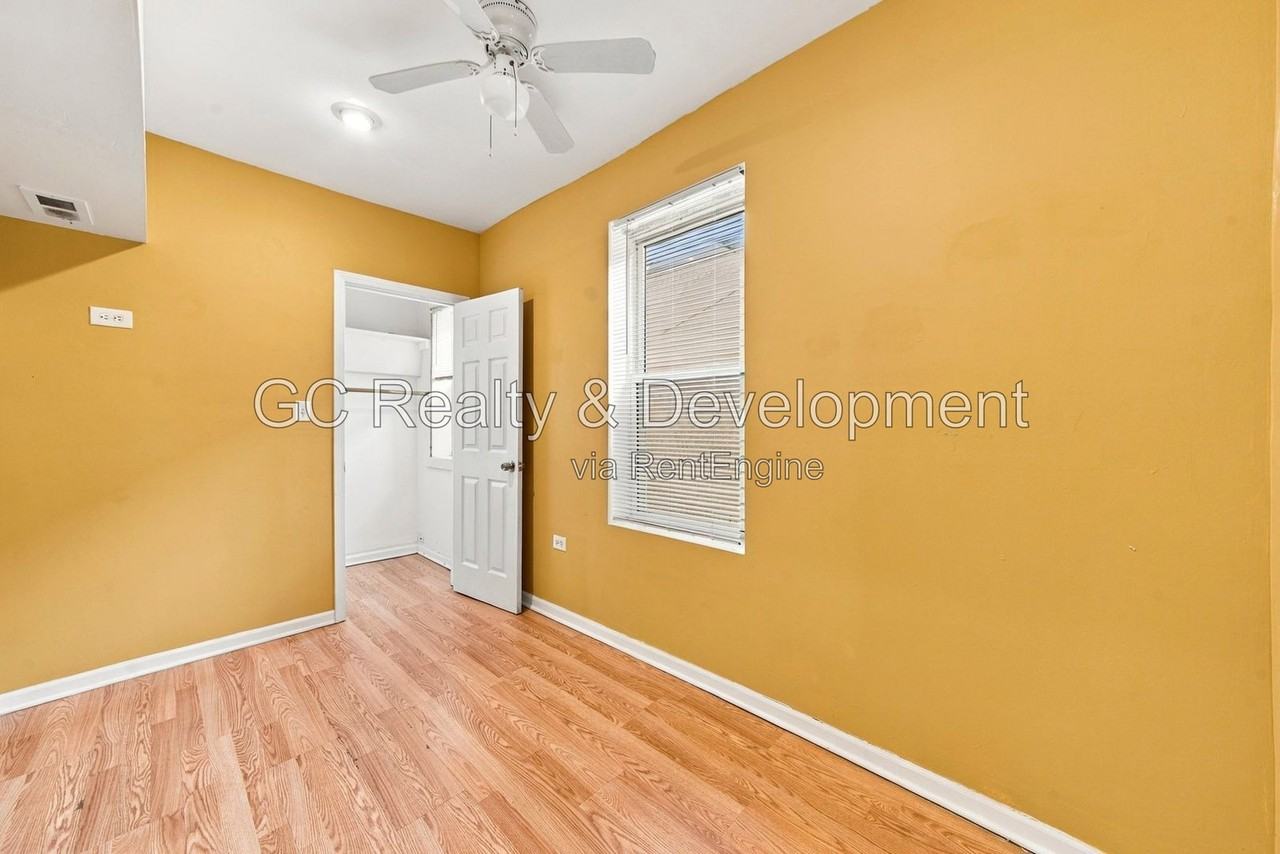 3738 S Hermitage Ave #1 - Photo 7 of 14