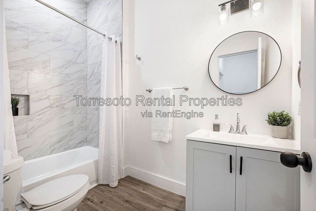226 Porter St - Photo 7 of 29