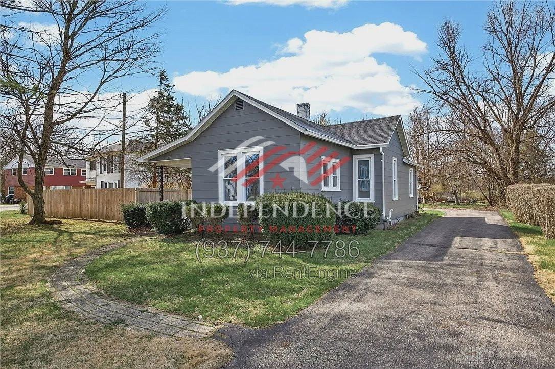 3819 New Carlisle Pike - Photo 3 of 28