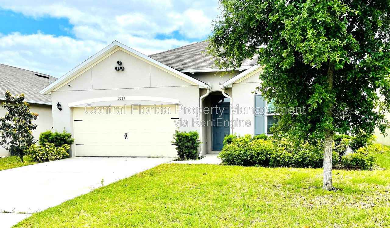 3685 Maidencain St - Photo 3 of 23