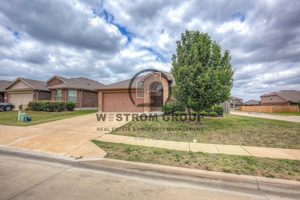 6300 Leaping Fawn Dr - Photo 4 of 40