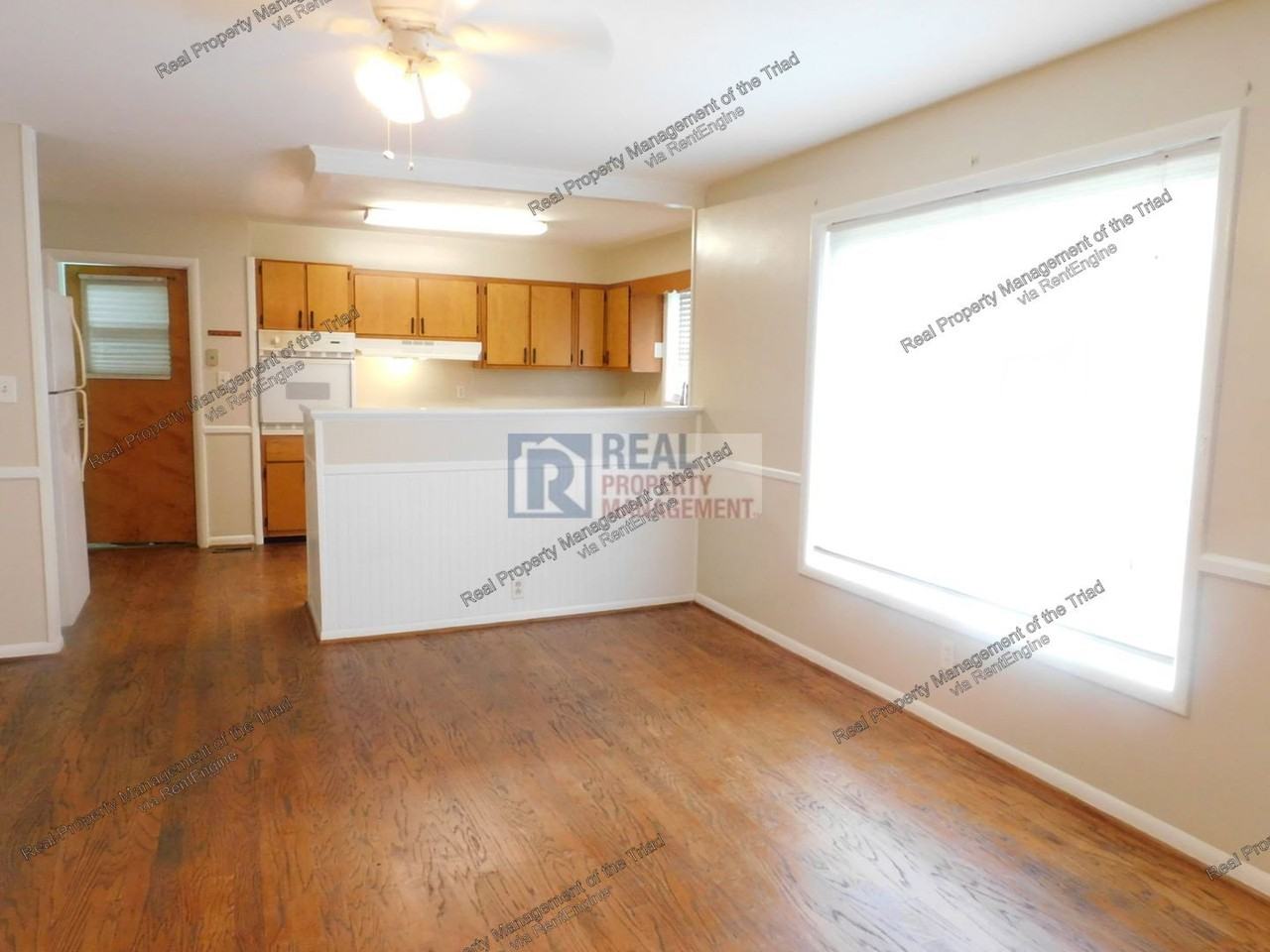 604 Pineburr Rd - Photo 2 of 34