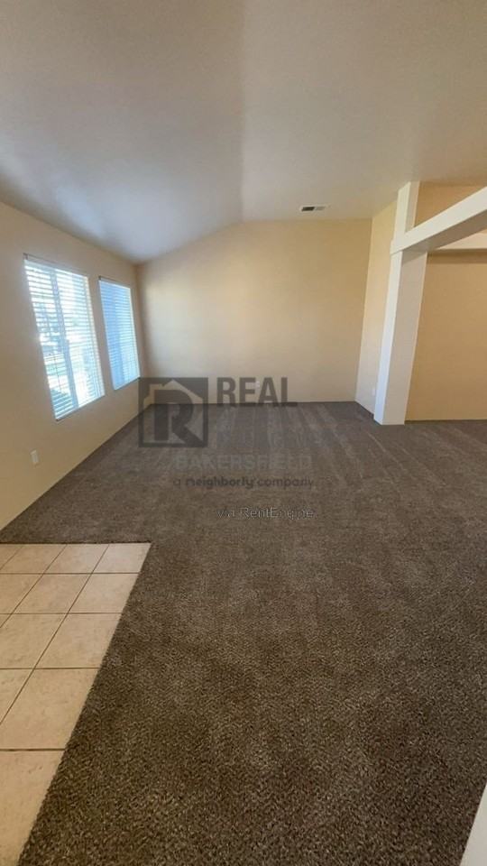9913 Pavilion Dr - Photo 4 of 33