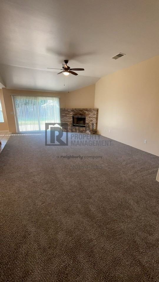 9913 Pavilion Dr - Photo 7 of 33