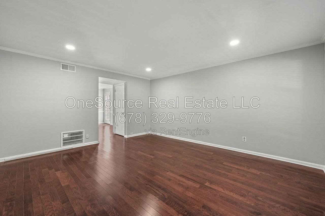 6520 Roswell Rd Ne #49-49 - Photo 7 of 36