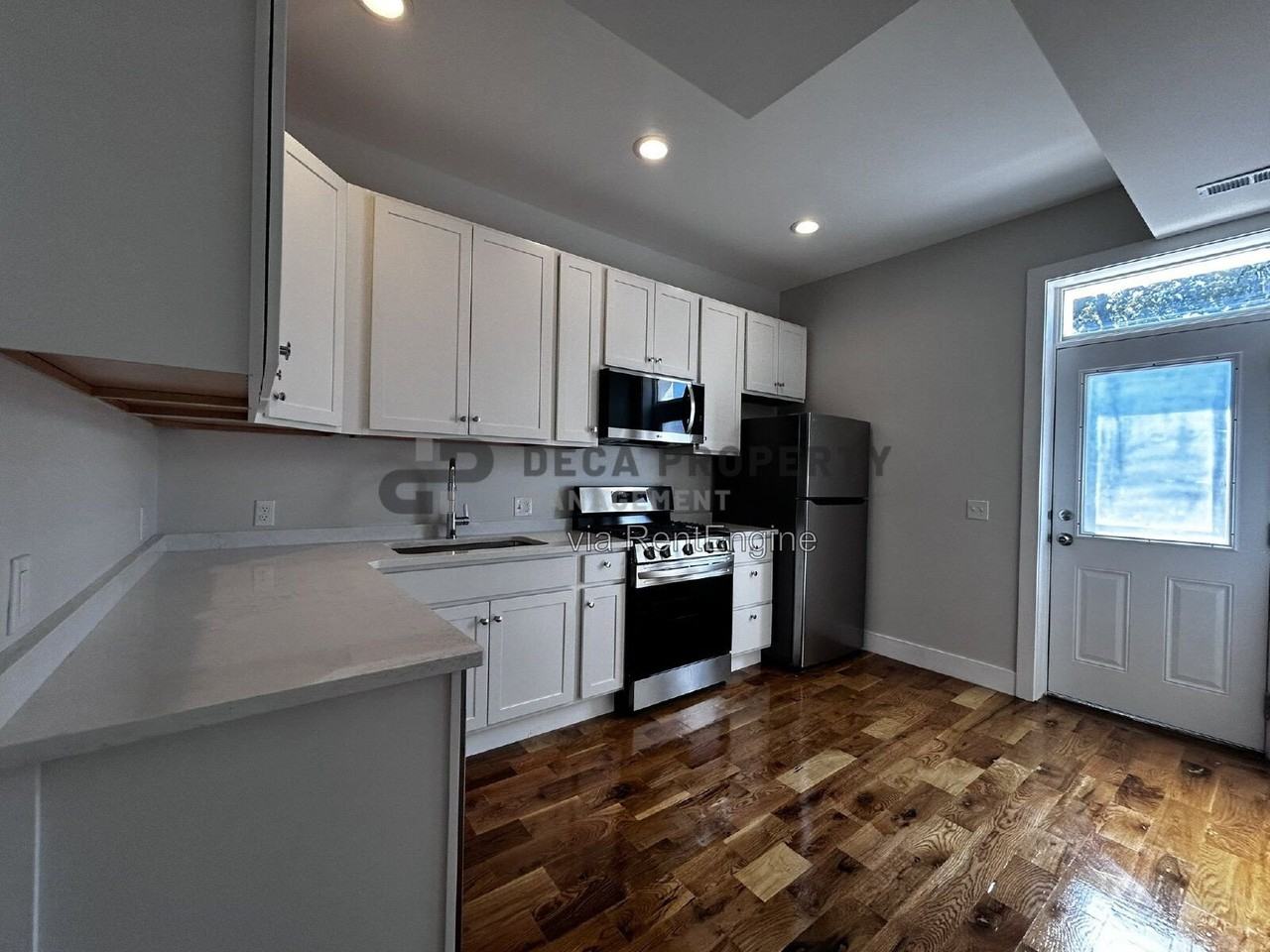 4062 Shenandoah Ave #2F - Photo 6 of 22