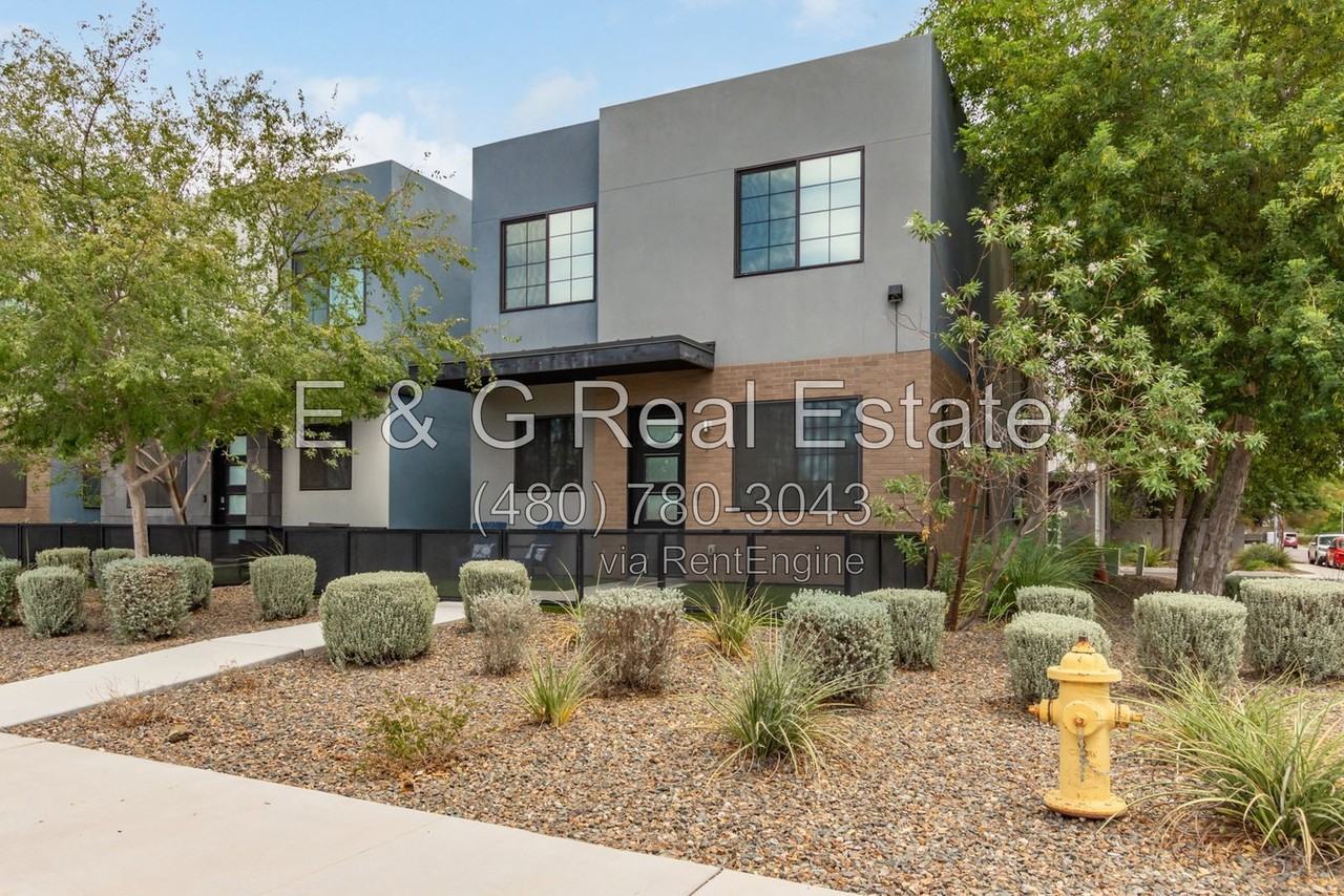 2825 N 42nd St #7 - Photo 4 of 41