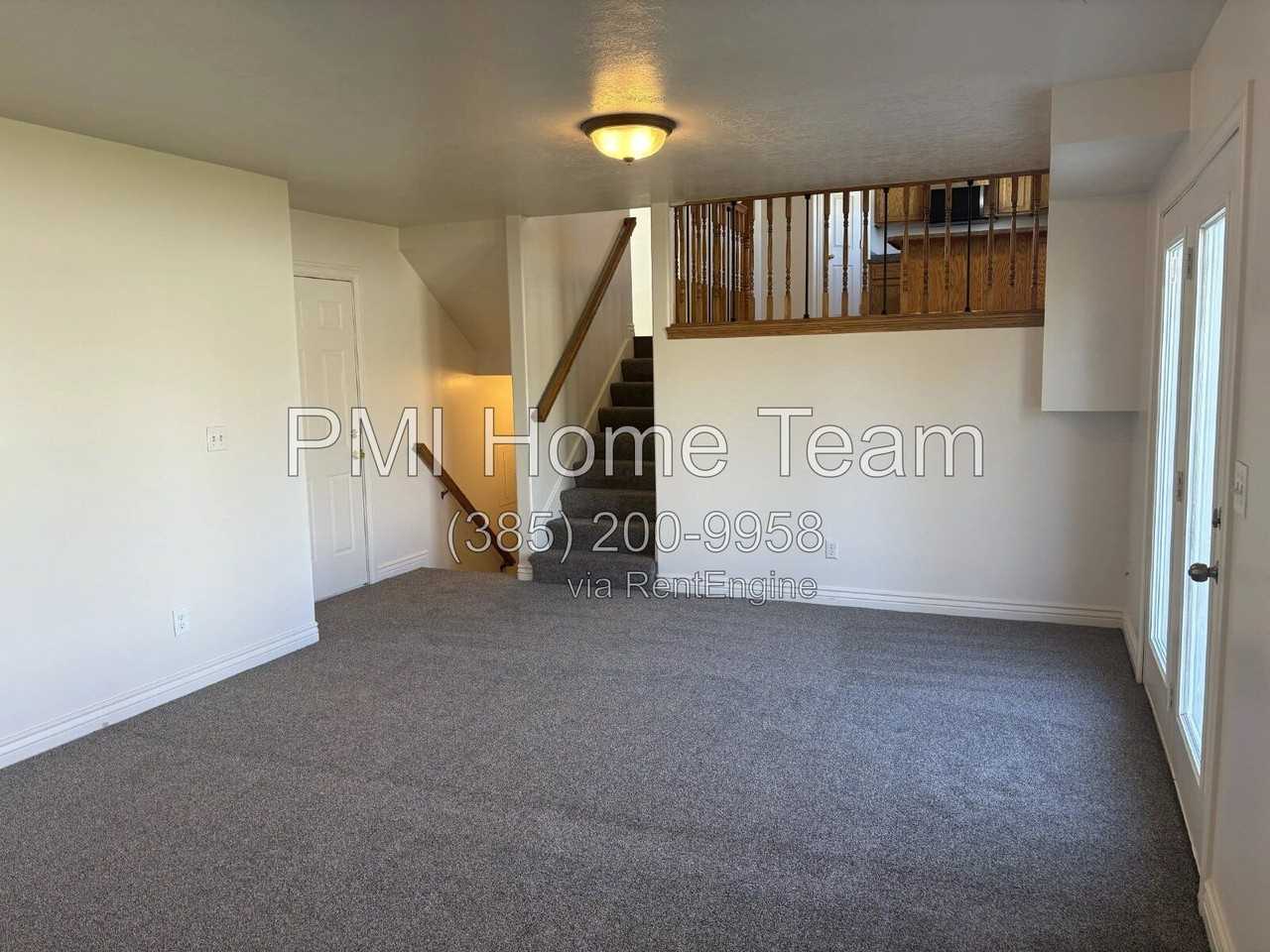 2986 W 2300 S - Photo 4 of 23