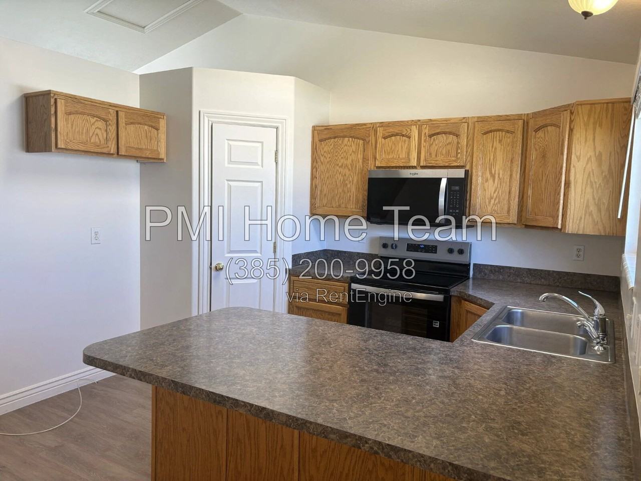 2986 W 2300 S - Photo 6 of 23