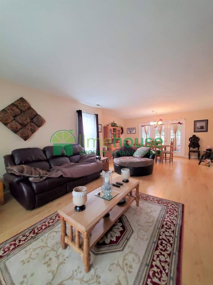 5224 Club Head Rd - Photo 3 of 19