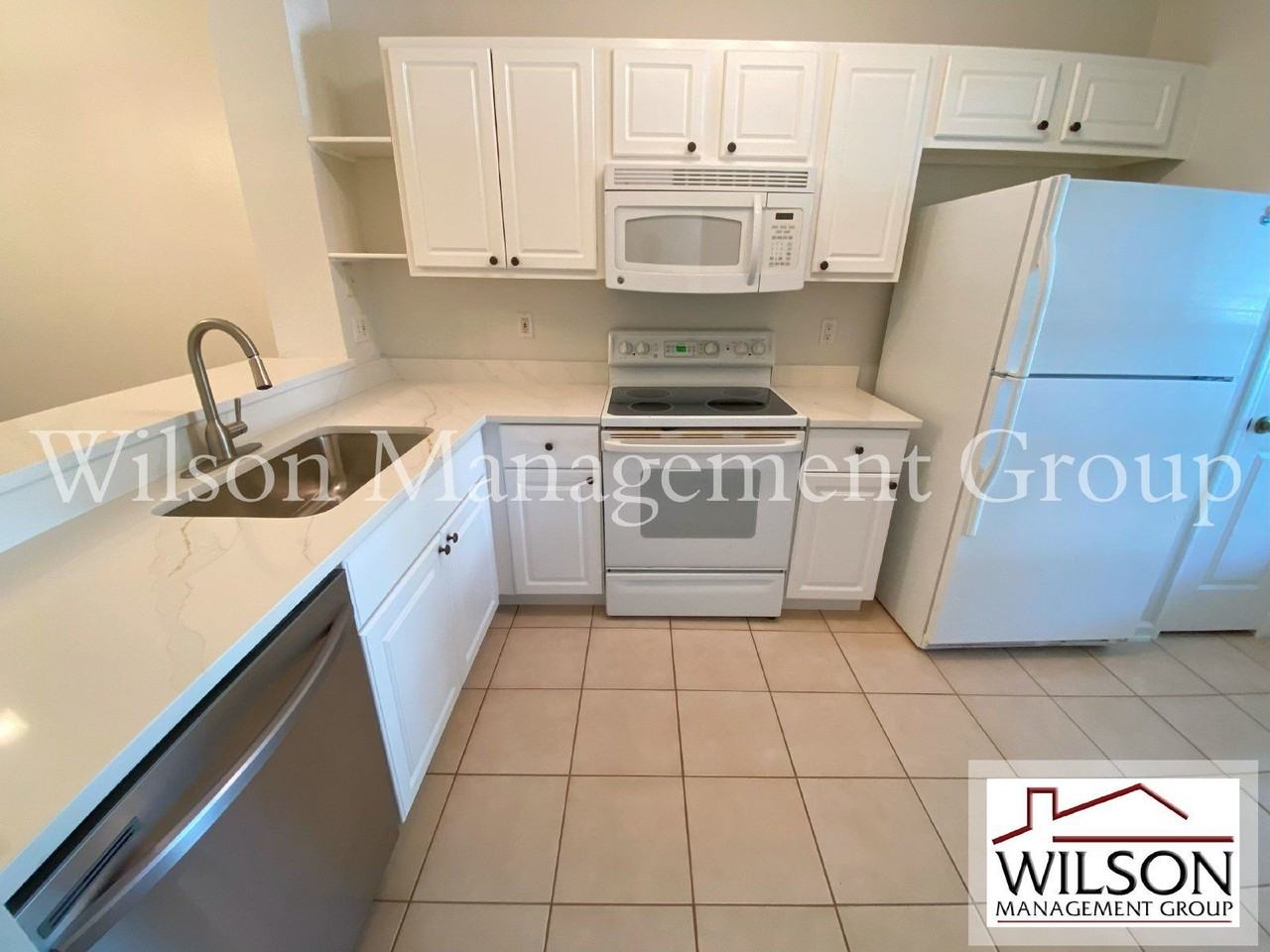 2904 Woodlands Park Ct - Photo 2 of 21
