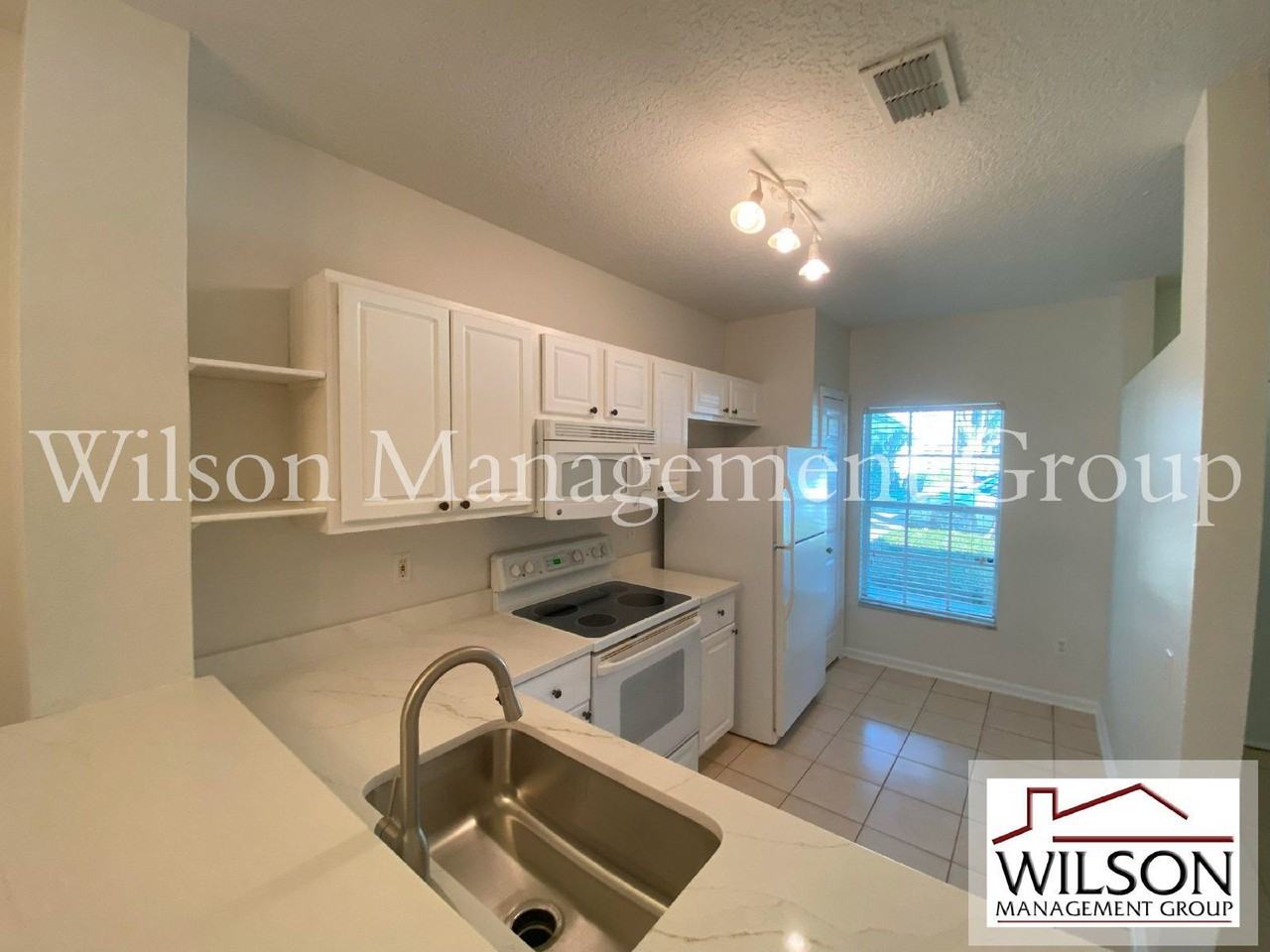 2904 Woodlands Park Ct - Photo 6 of 21