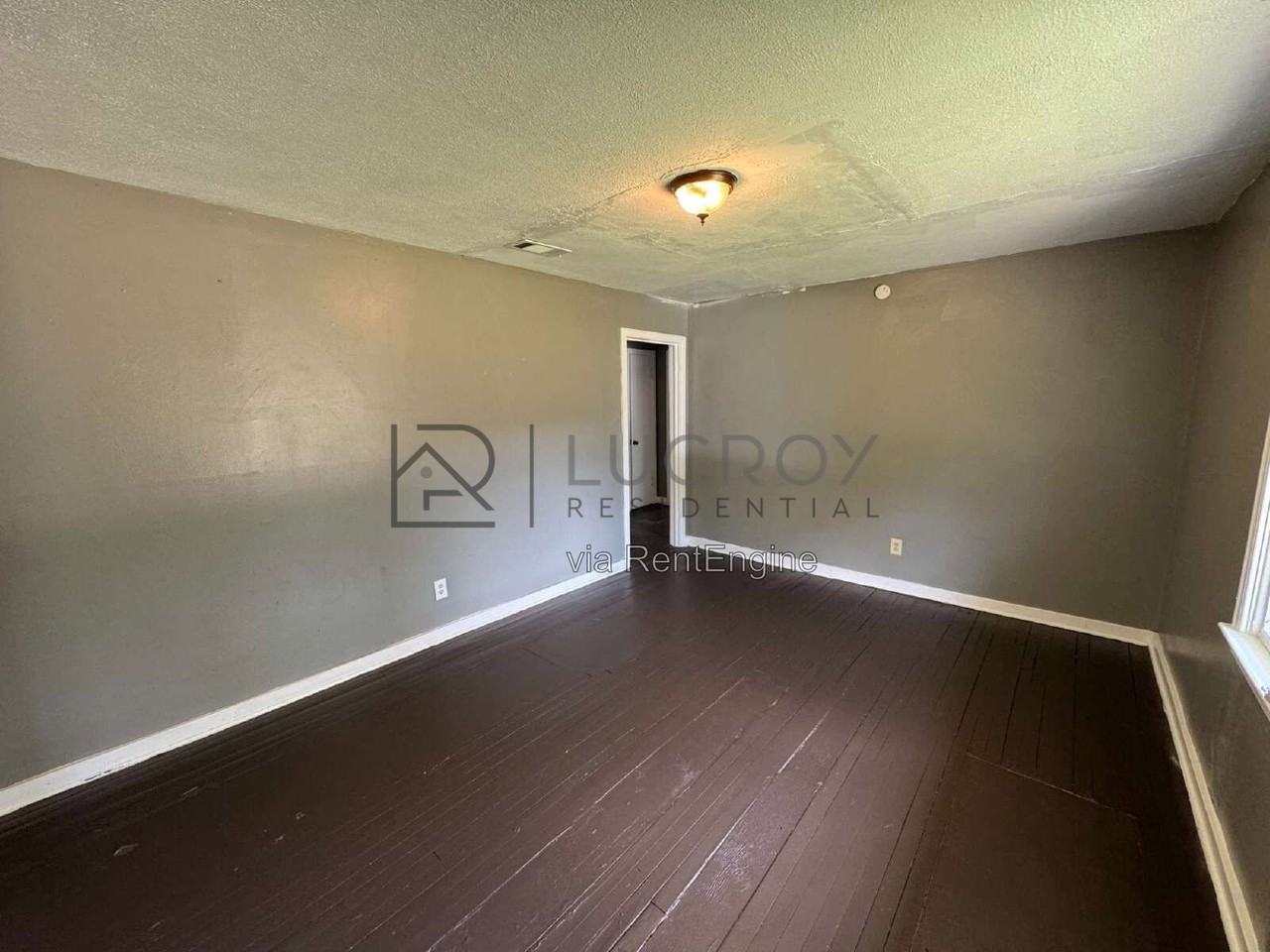 4090 El Paso St - Photo 2 of 8