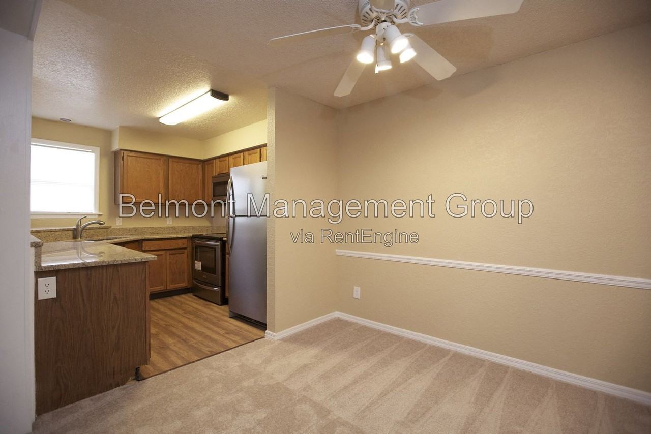 2941 Antique Oaks Cir #80 - Photo 6 of 12