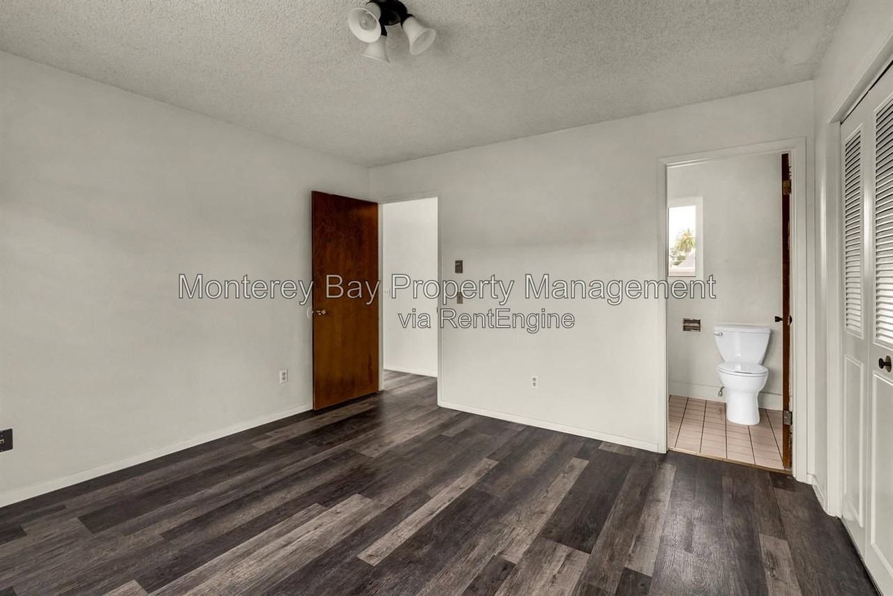 466 Monroe St #2 - Photo 7 of 20