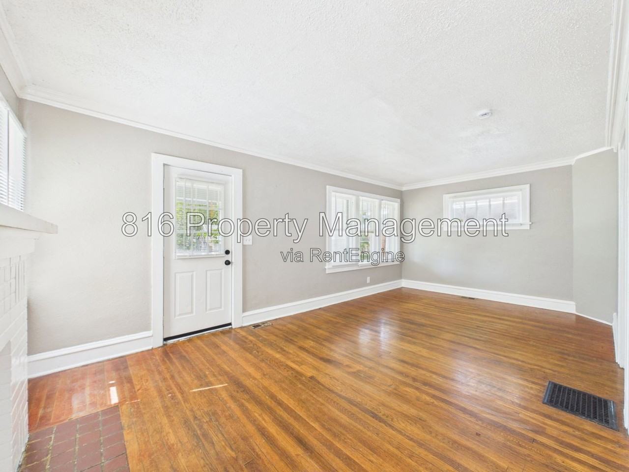 5619 Wayne Ave - Photo 2 of 23