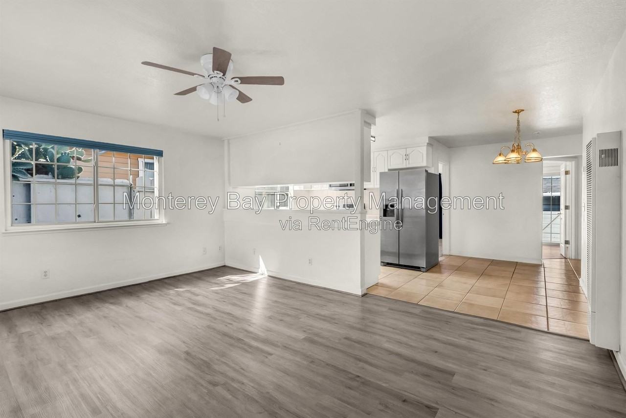 1693 Goodwin St - Photo 6 of 23