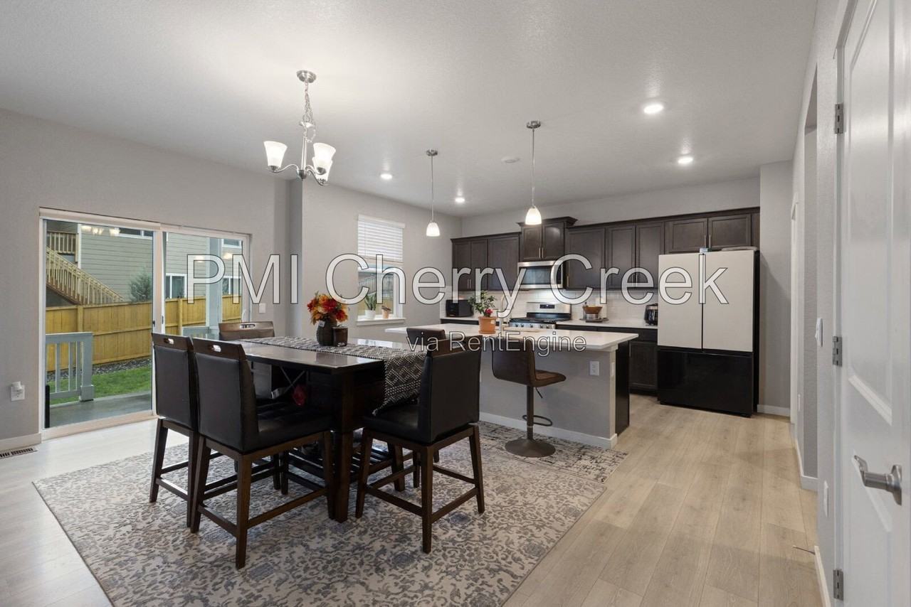 17988 Sky Pilot Ave - Photo 2 of 40