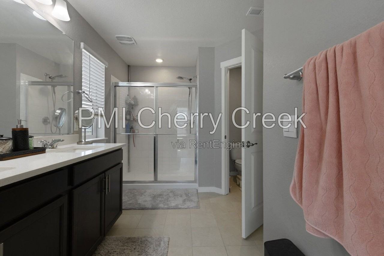 17988 Sky Pilot Ave - Photo 4 of 40