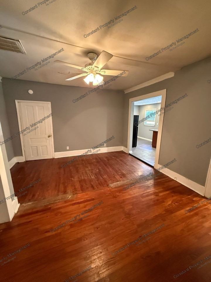 405 Atlanta St #B - Photo 2 of 13