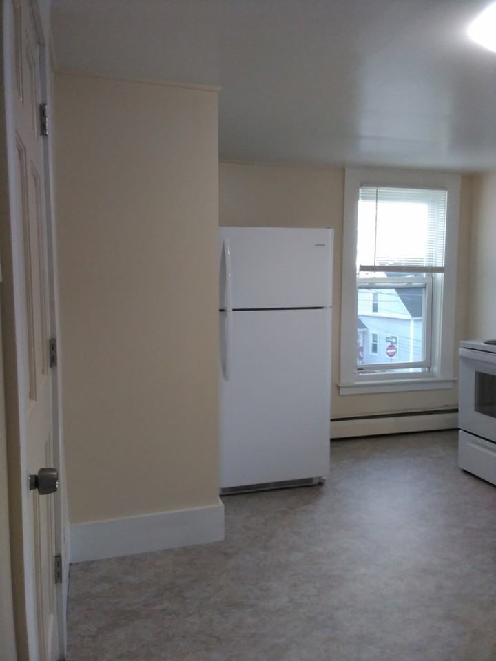 49 Union St #3 - Photo 2 of 11