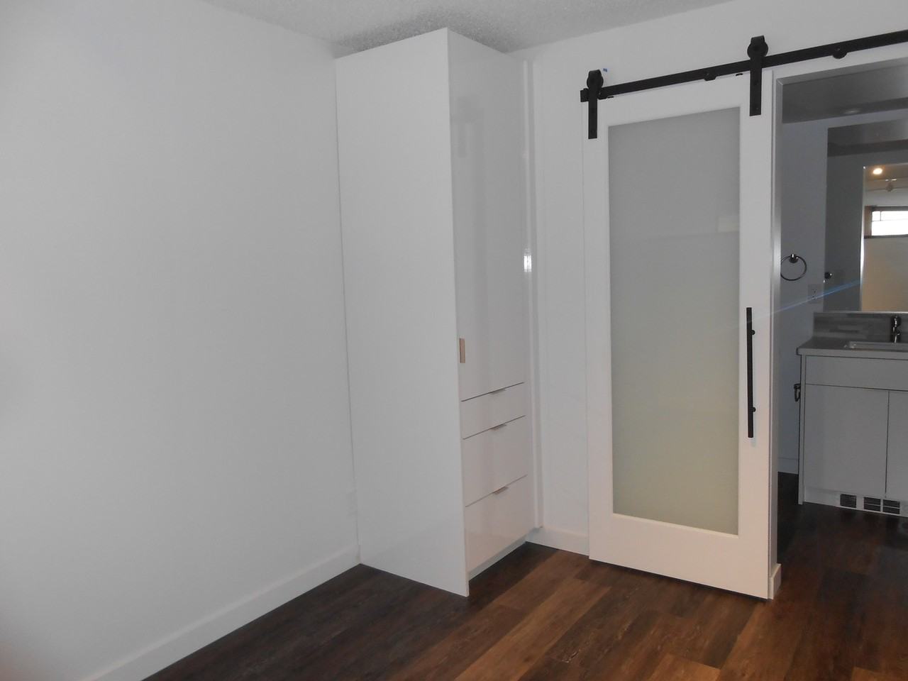 Riverfalls Tower Apartments - Photo 3 of 48