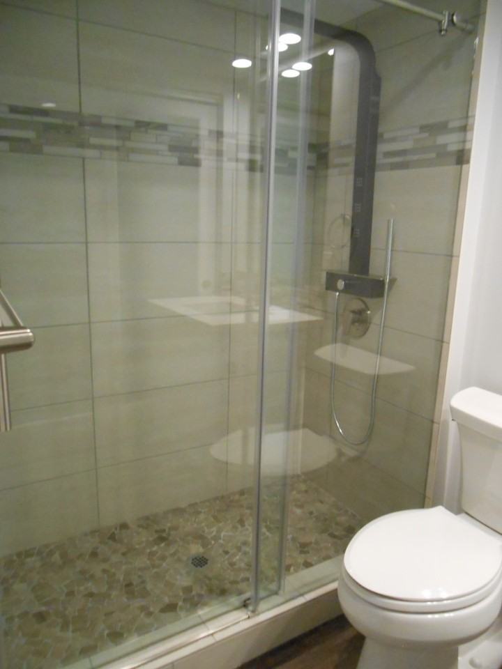 Riverfalls Tower Apartments - Photo 4 of 48
