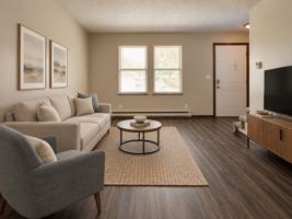 featured image of 2213 E Memorial Dr #26